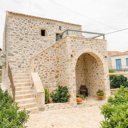 La Tore Di Montenegro Gythio Ngoại thất bức ảnh